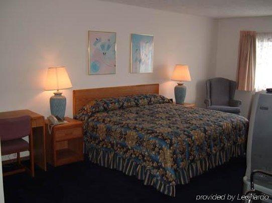 Sky Lodge Inn & Suites - Delavan Pokój zdjęcie